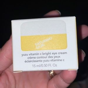 Saturday skin yuzu vitamin C bright eye cream